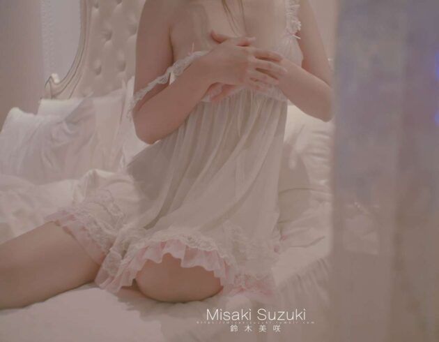 铃木美咲(Misaki Suzuki)(软软趴在床单上) 369套合集下载-[360.15G]
